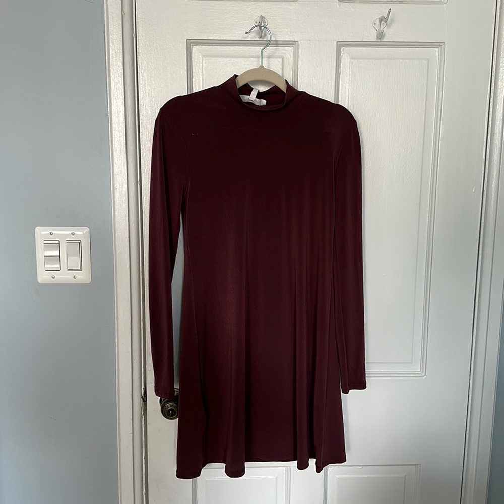 Maroon long sleeve dress